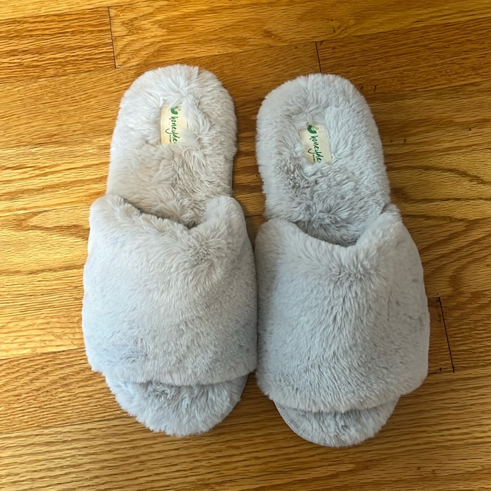 Slippers
